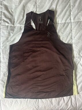 On Running Women's Racerback Tank Top